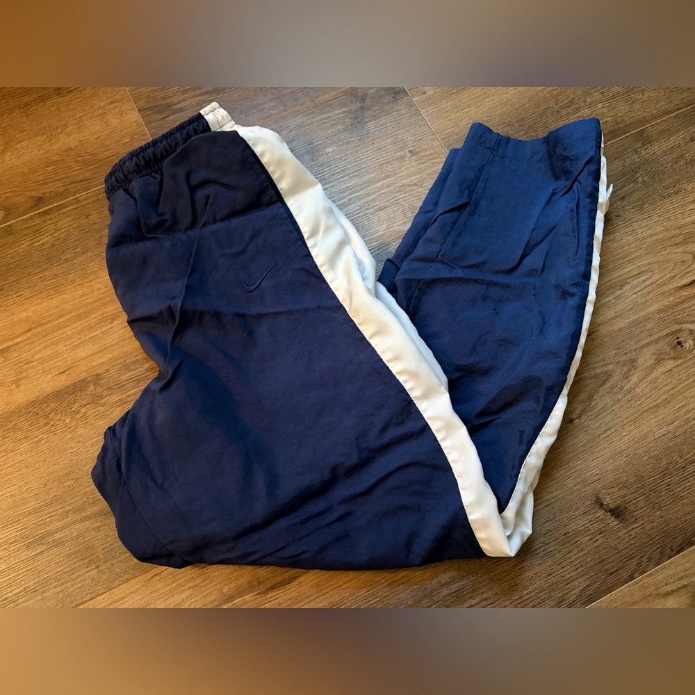 Nike Vintage Windpants Mens Size Large Navy w/White Stripe